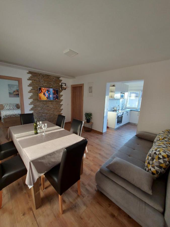 Apartments Gracia & Toni Trogir Exterior photo
