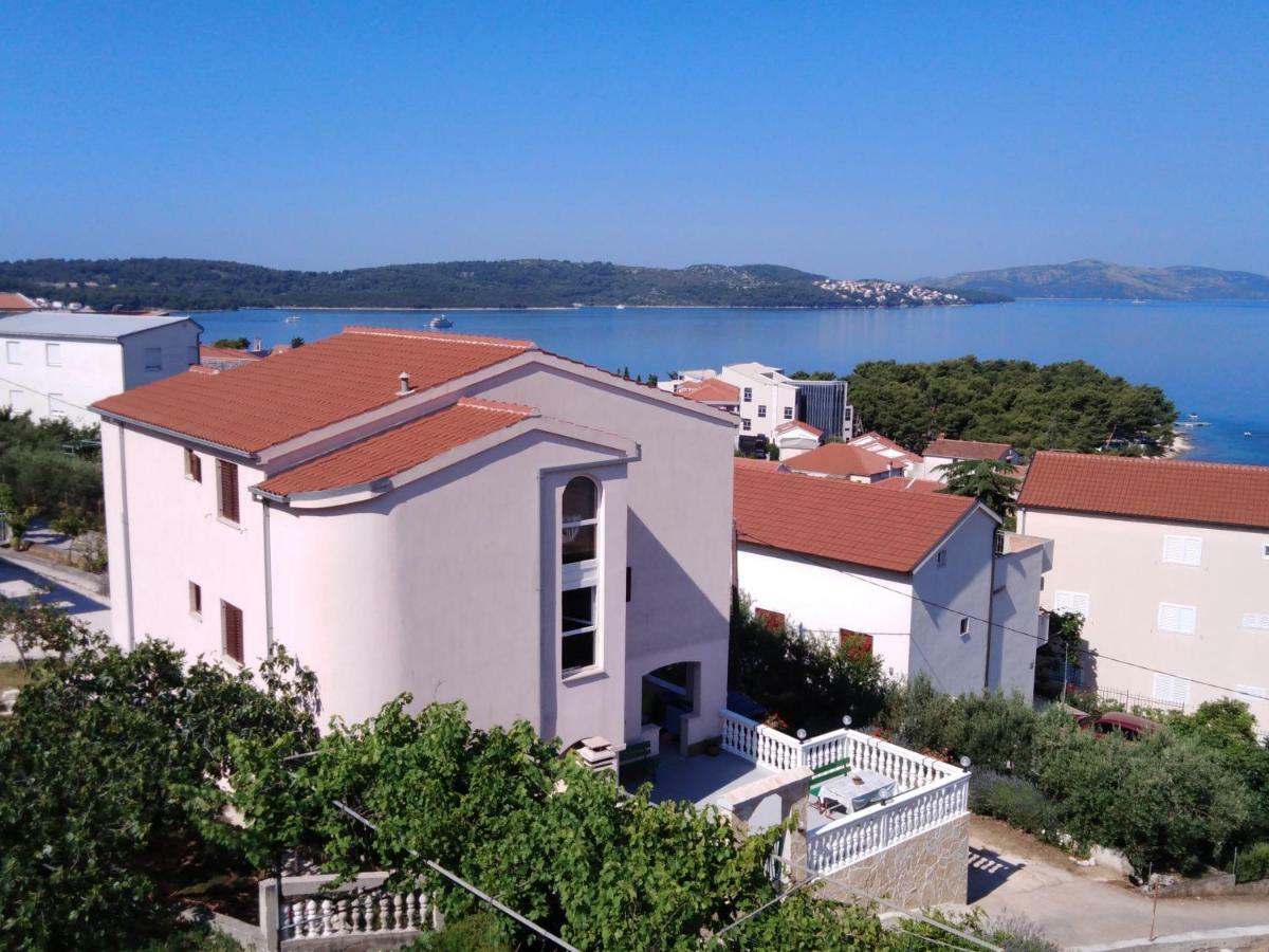Apartments Gracia & Toni Trogir Exterior photo