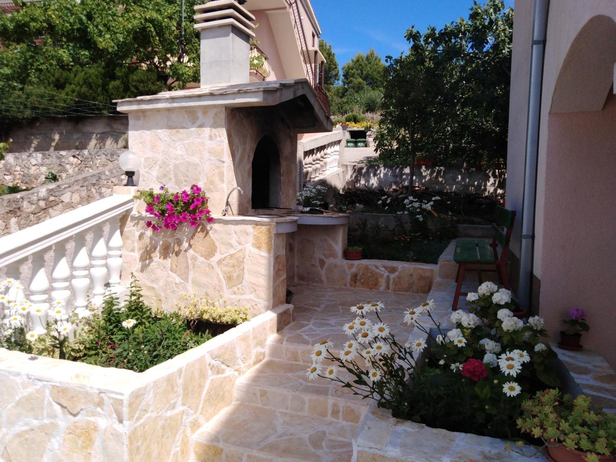 Apartments Gracia & Toni Trogir Exterior photo